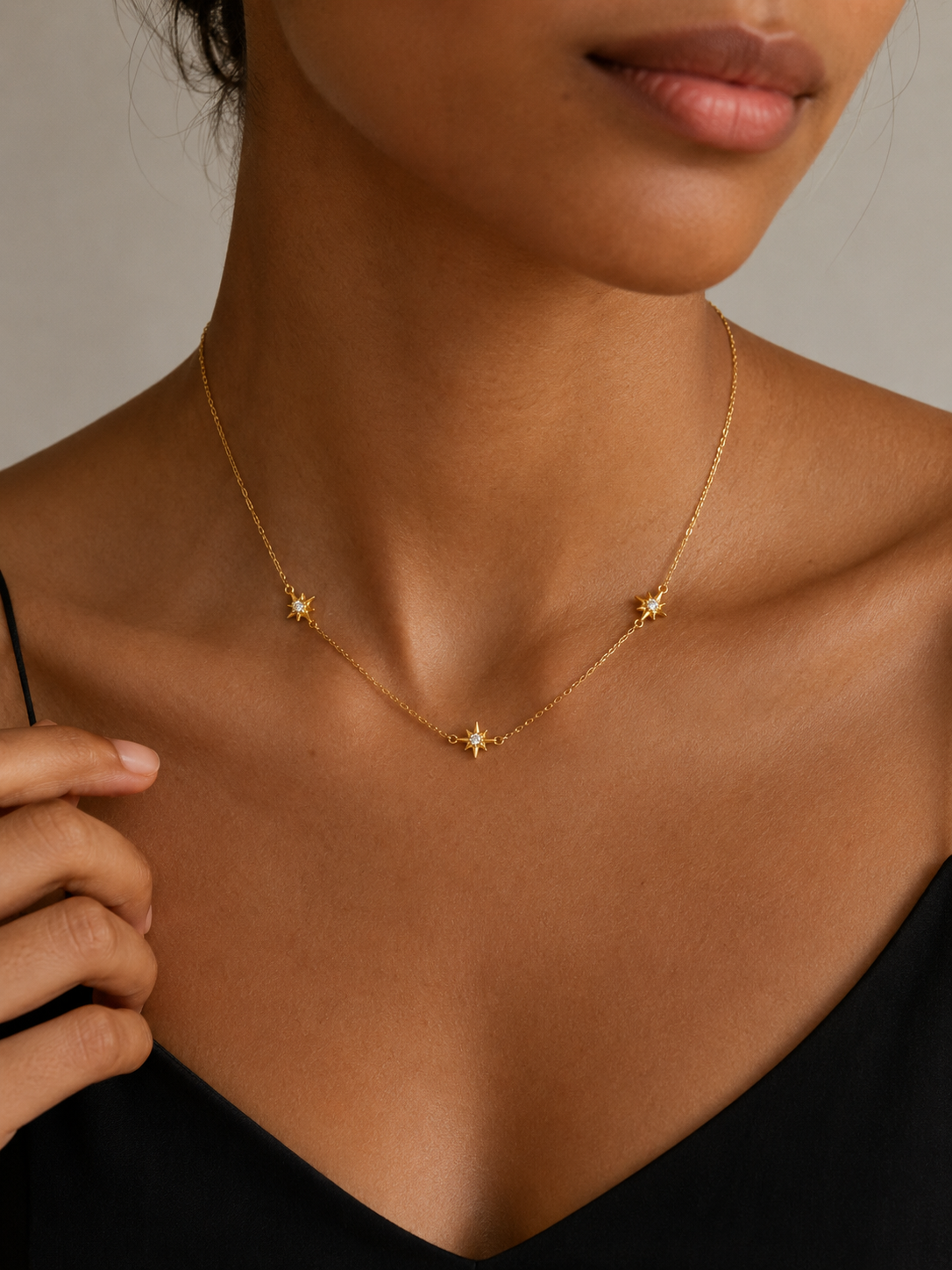 SHOOTING STAR PENDANT NECKLACE
