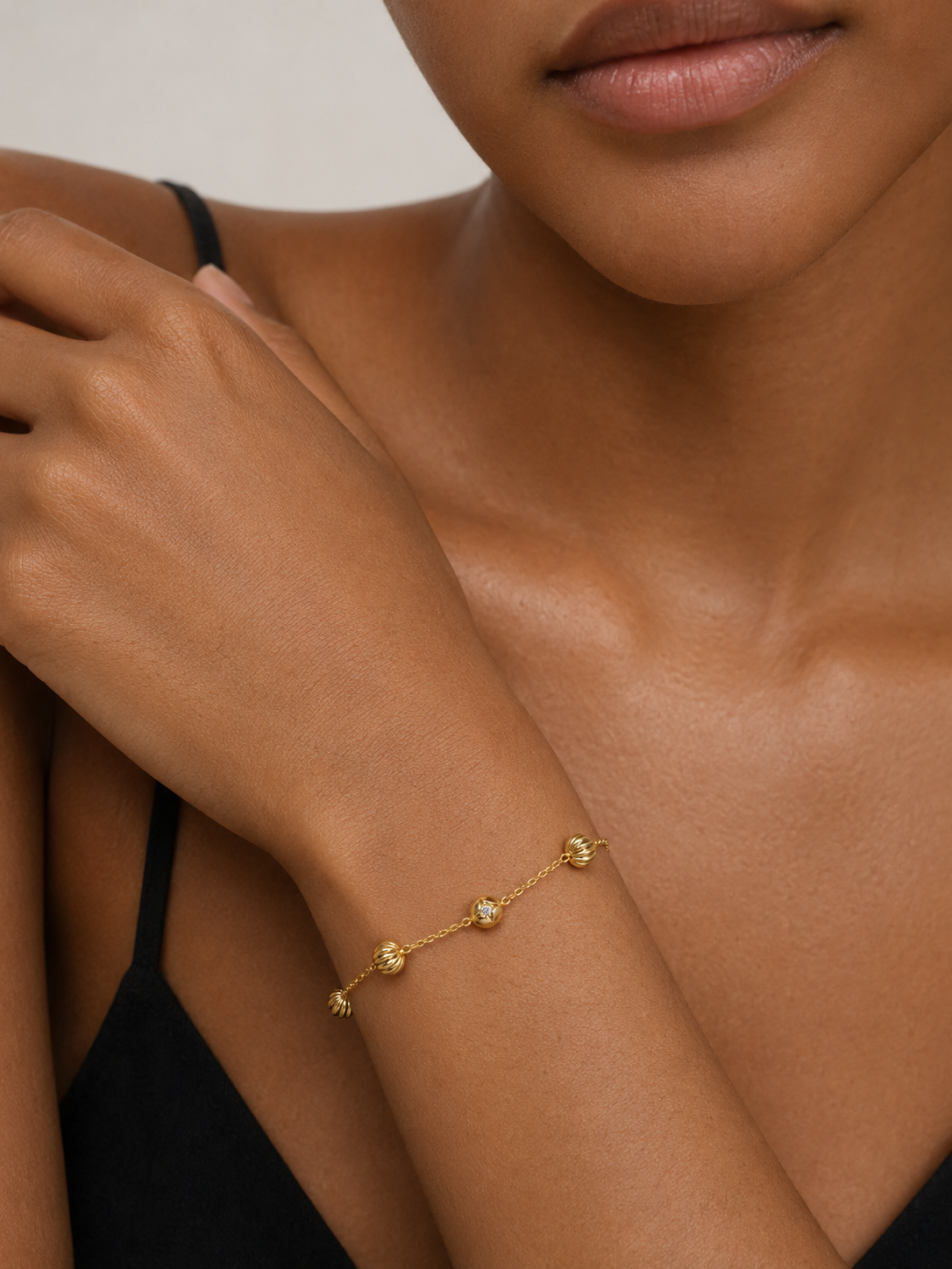 ASTRAL BEAD DIAMOND BRACELET