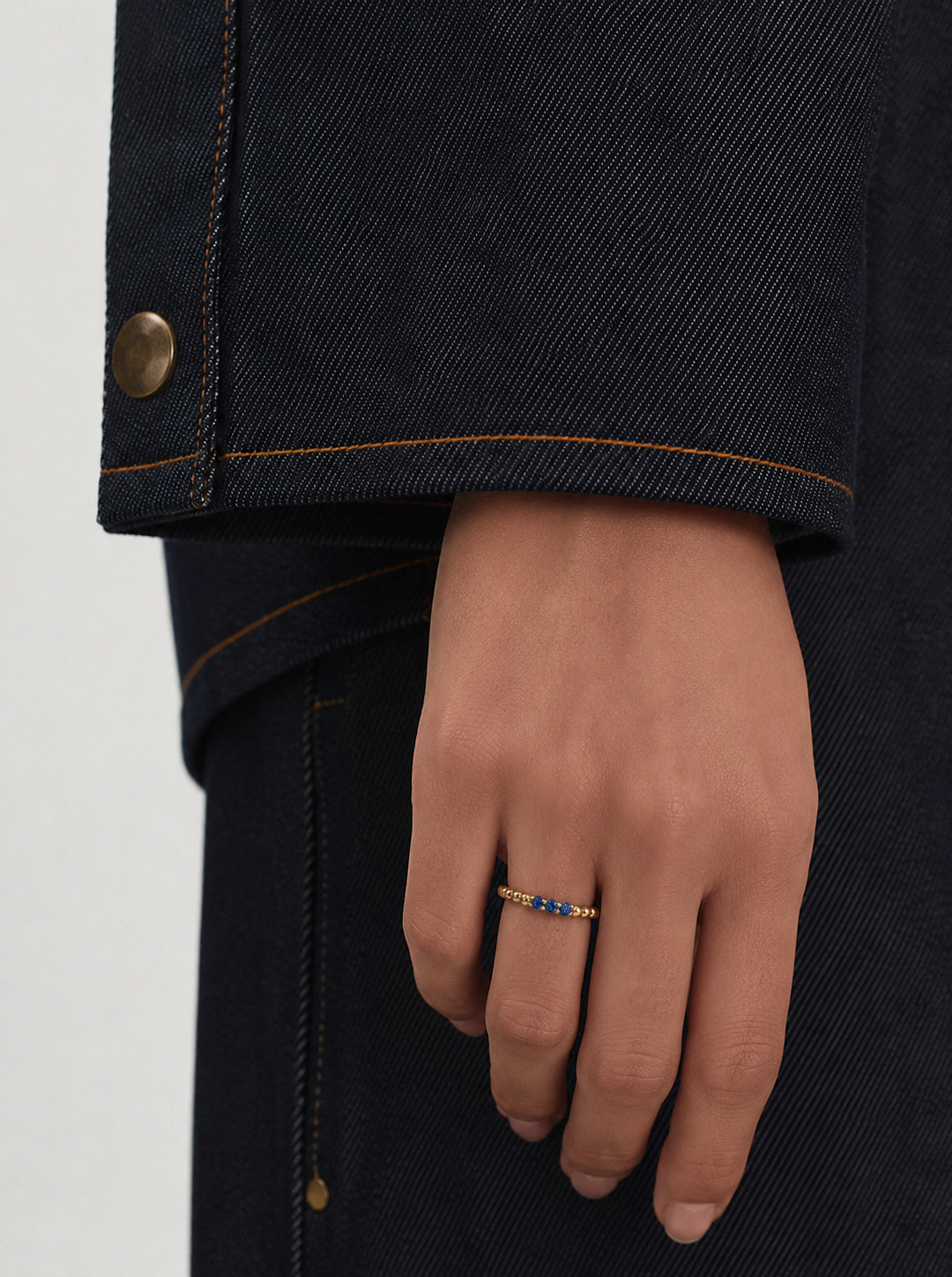 S&S SAPPHIRE RING