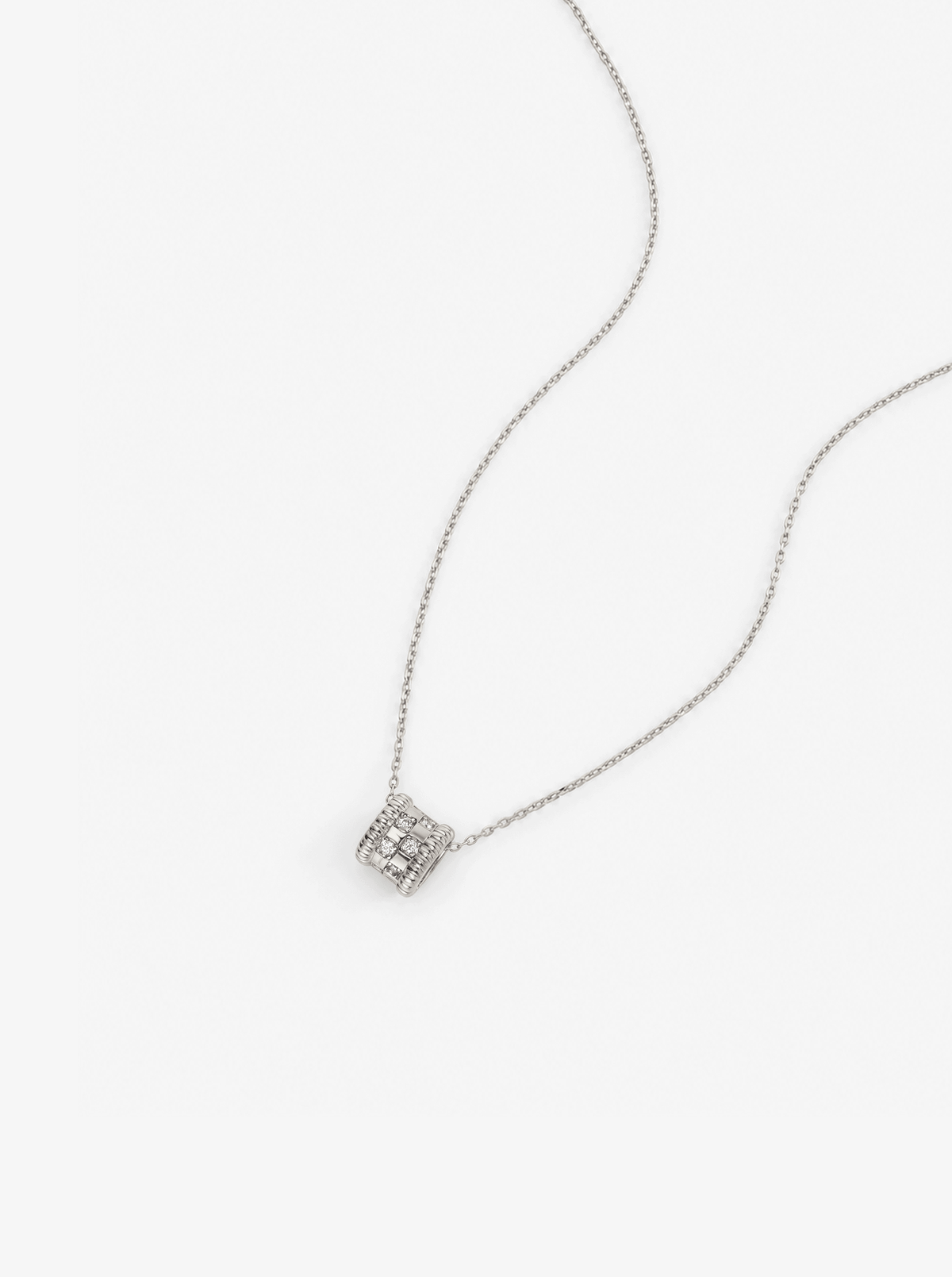 LUMINOUS STACKS DIAMOND BARREL NECKLACE