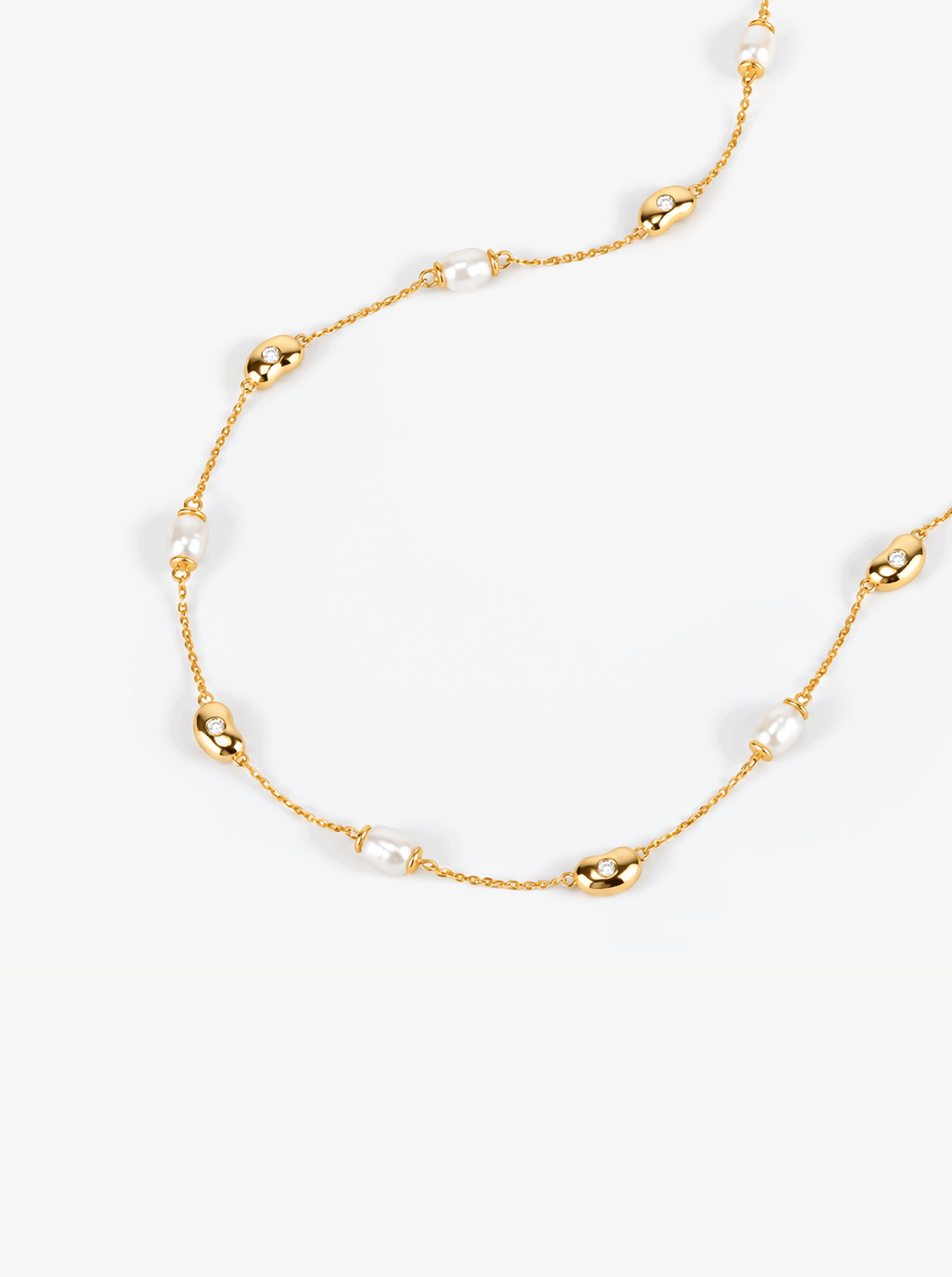 LUCKY SEED PEARL & DIAMOND STATION NECKLACE
