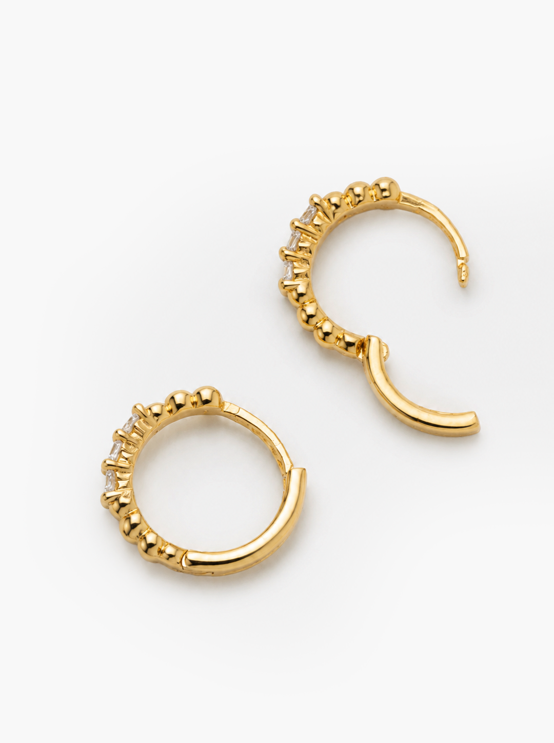 S&S CIRCLE STUDS