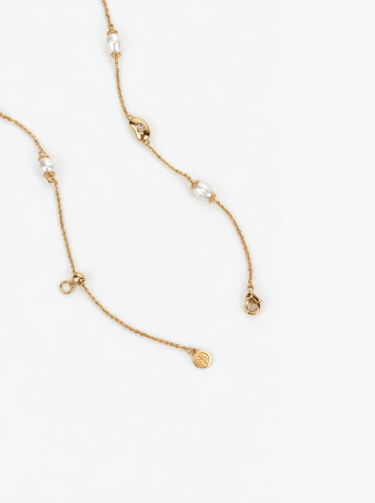 LUCKY SEED PEARL & DIAMOND STATION NECKLACE