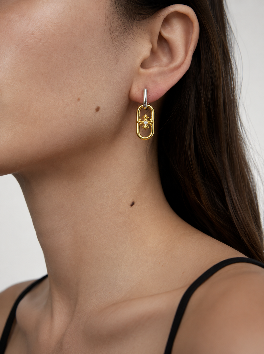 TWO-TONE CROSS LINK EARRINGS