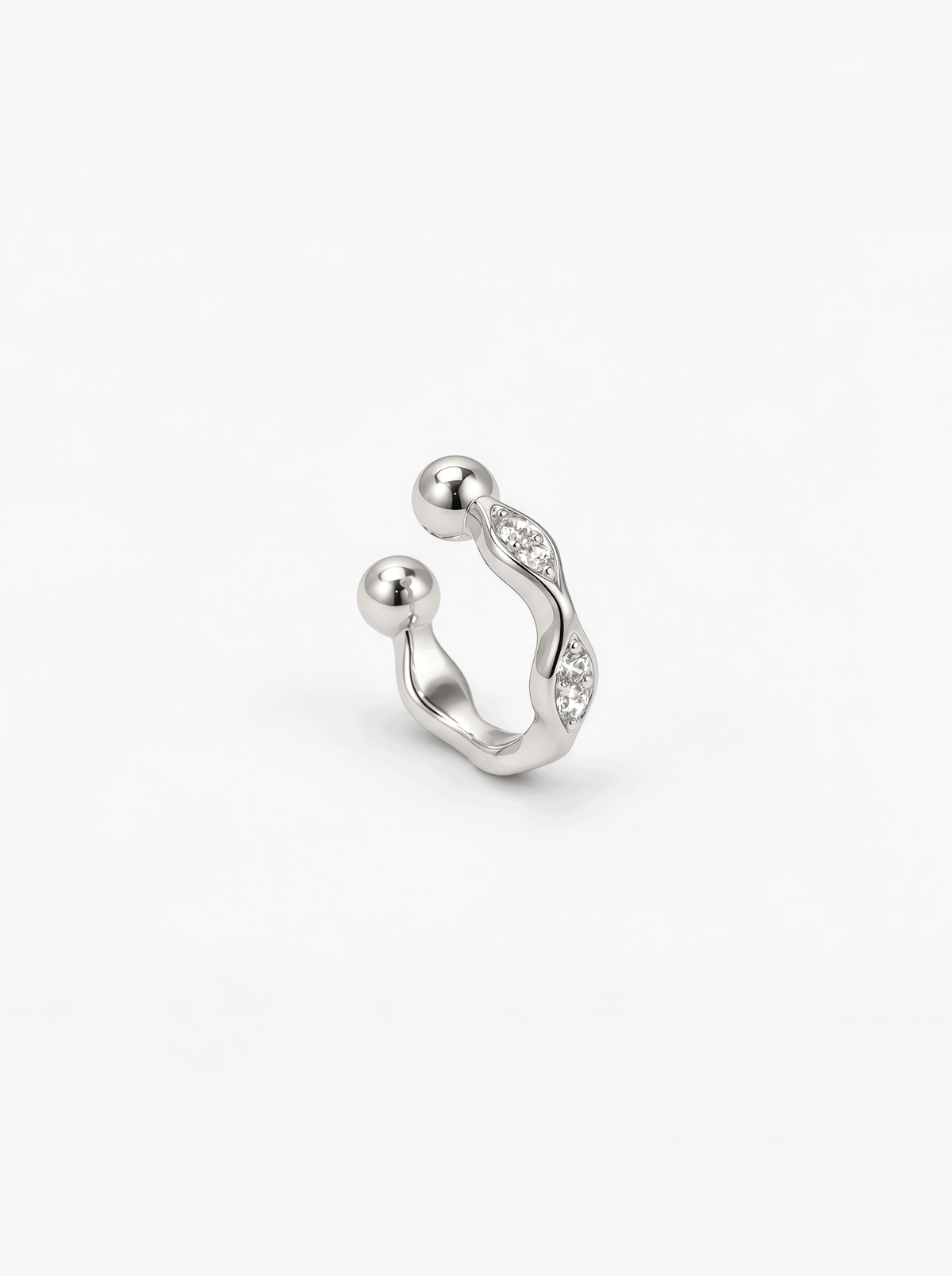 TIDAL RIPPLE DIAMOND EAR CUFF