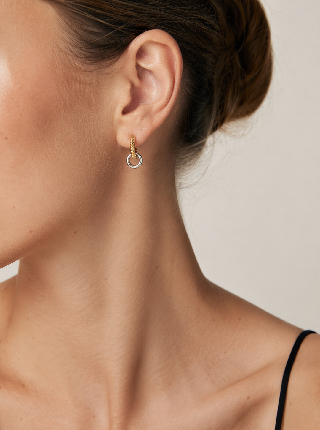 STACKED DOUBLE HOOPS