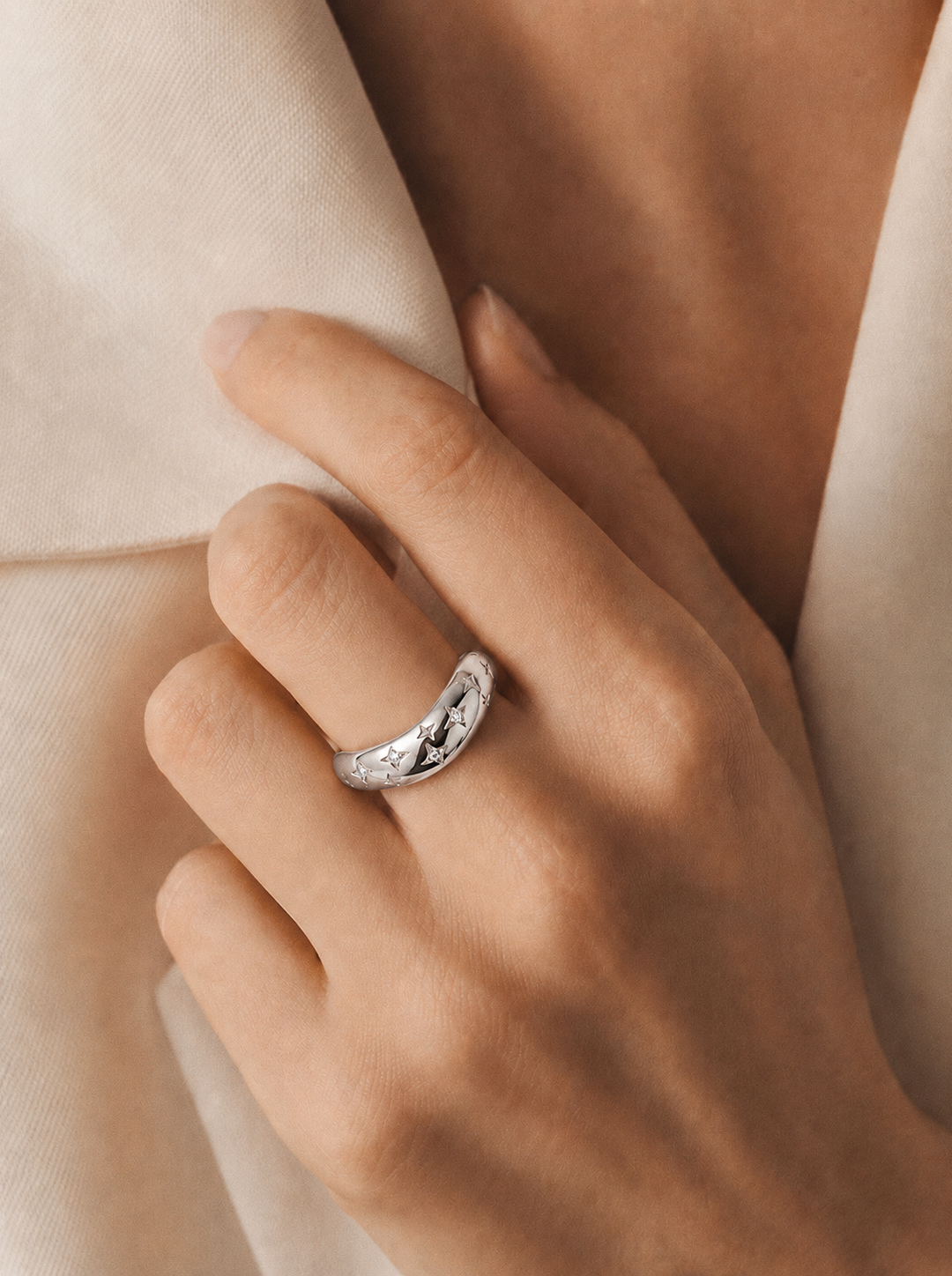 Anillo de diamantes Ola Astral