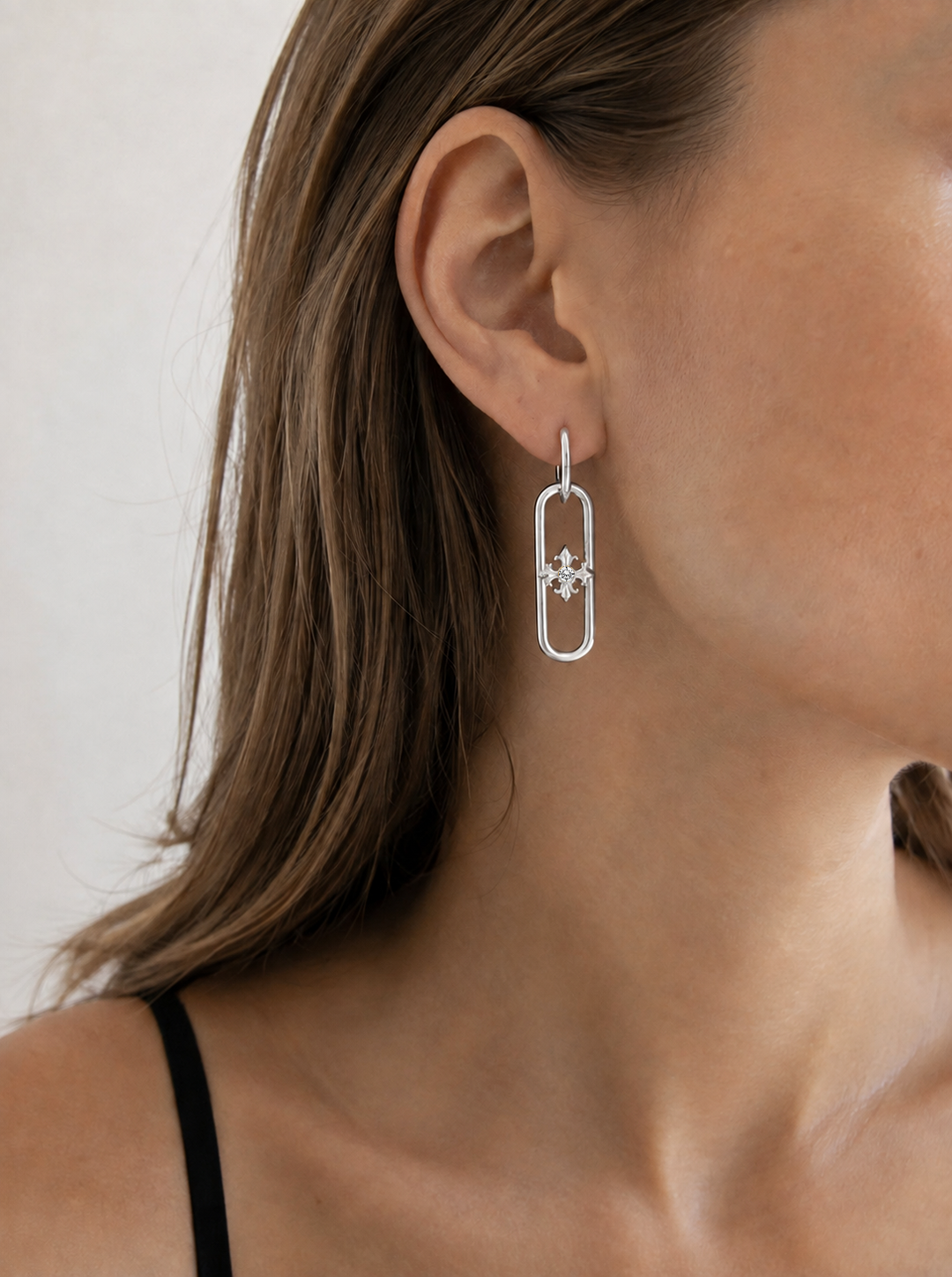 CROSS LINK EARRINGS
